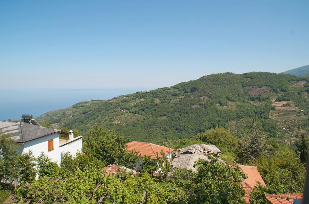 Hotel Haravgi