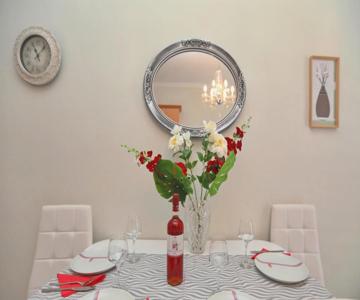 Dina's apartment in Iraklitsa