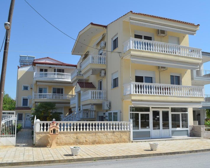 Irini Apartments