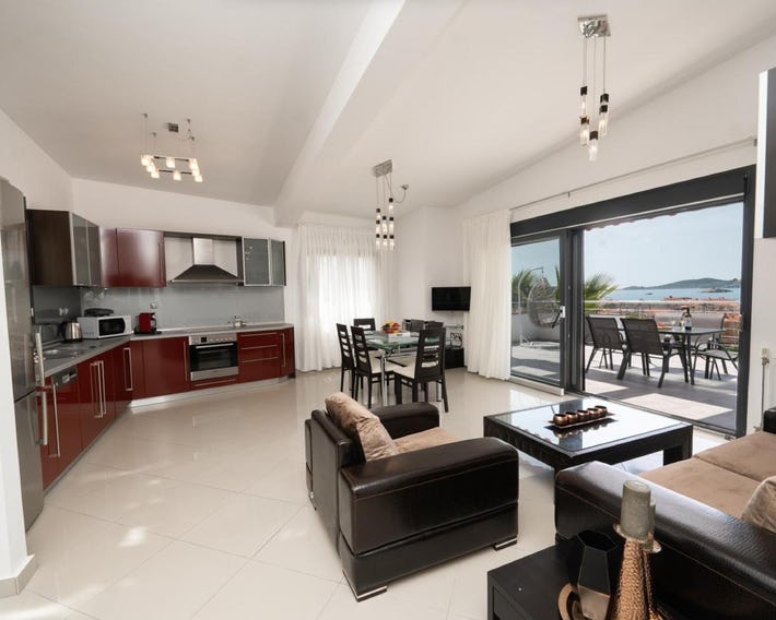 Aelia Apartments