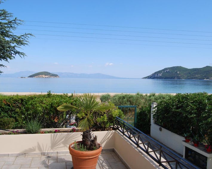 Blue Crystal Villa