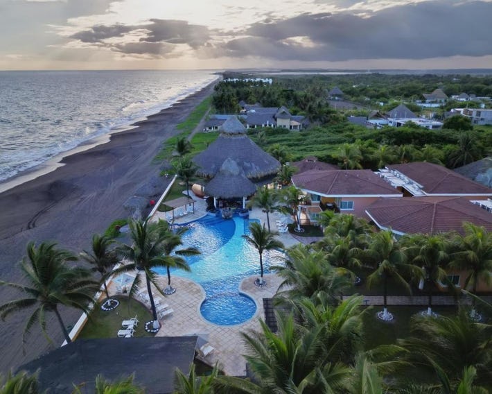 Hotel Cayman Suites