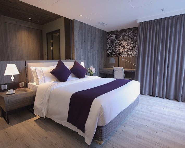 The Perkin Hotel