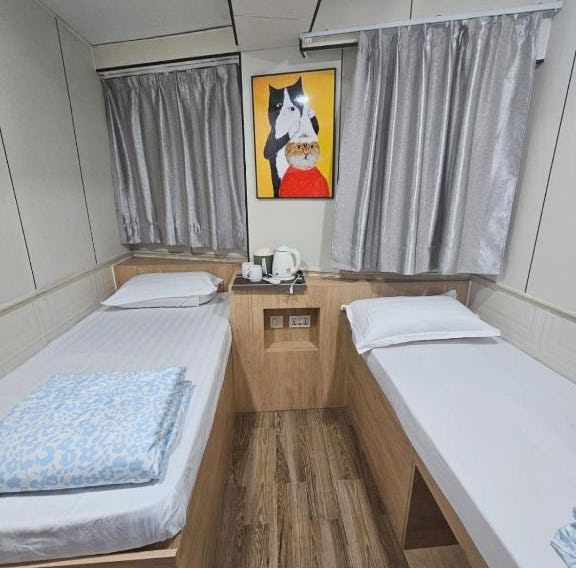 K & B Hostel