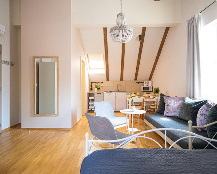 Paon Boutique Apartments