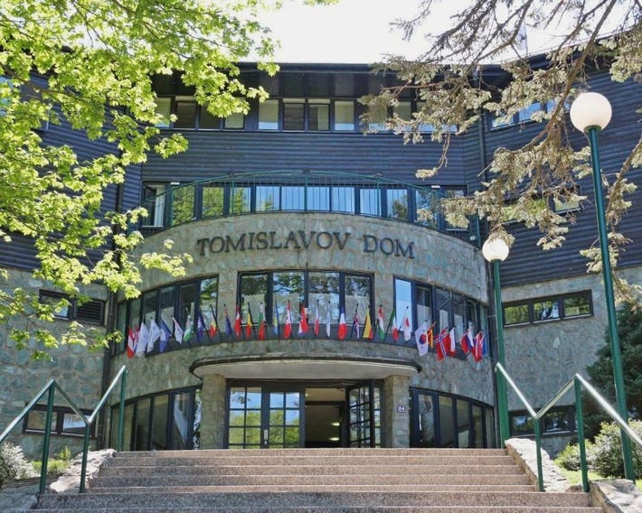Hotel Tomislavov Dom