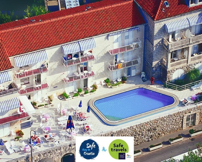 Hotel Komodor