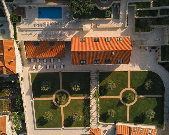 Palace Natali