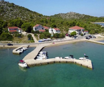 Apartments Villa Petra