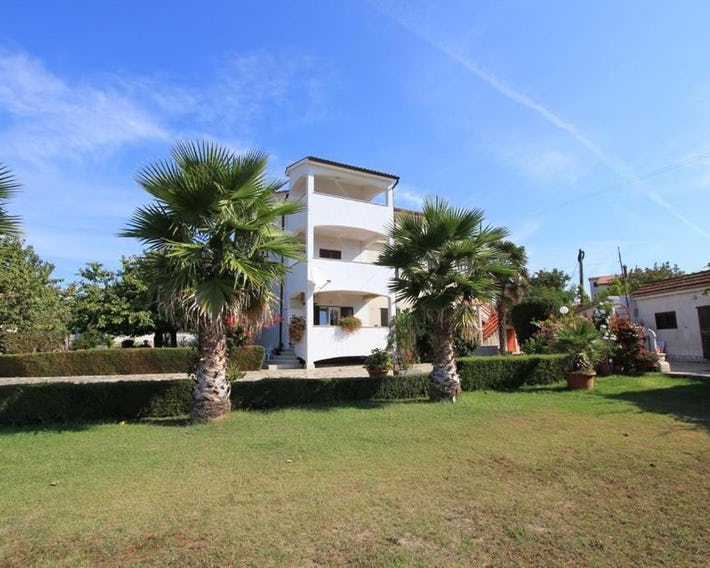 Apartments Ana Pomer