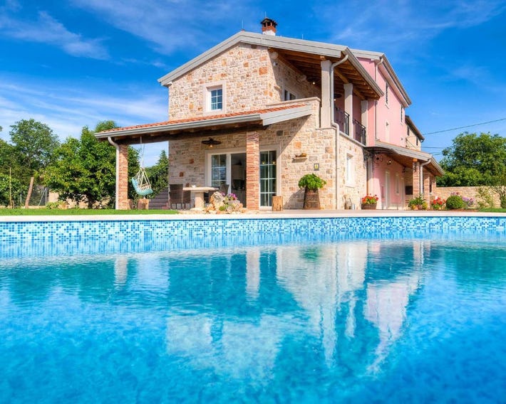 Luxury Villa Lemaliante