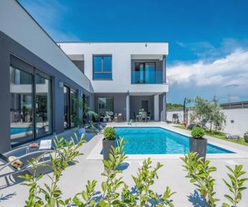 Villa Nicole