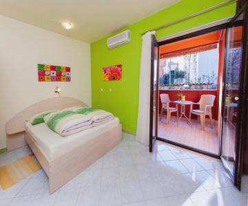 Apartments And Rooms Erik
