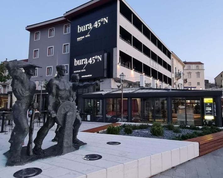 Boutique Hotel Bura 45N