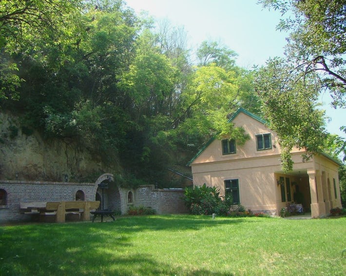 Mikin Dol Baranja Country House
