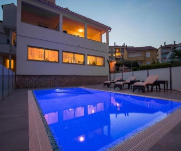 Apartments & Rooms Krk