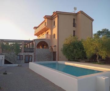 B&B Tonivale