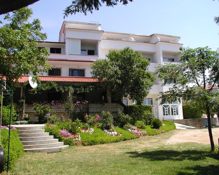 MIRKO DIVING CENTER