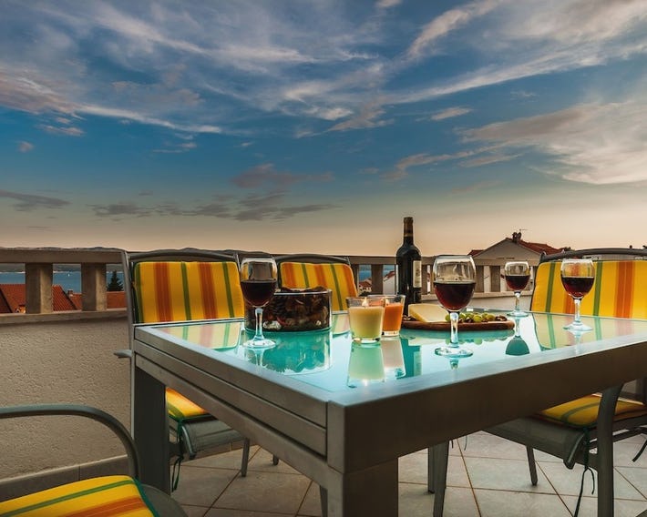 Sunset Apartments
