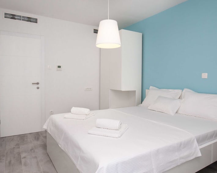 Apartments Dva Galeba