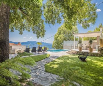 Villa Ana