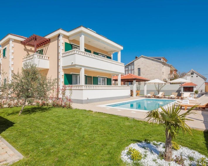 Villa Rosa Ventorum with private pool near Split