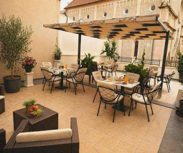 Apartments villa Mira