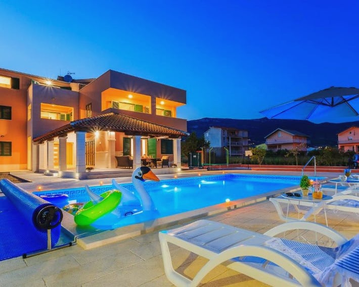 Villa Rusula