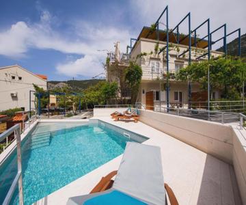 Zambarlin Apartments