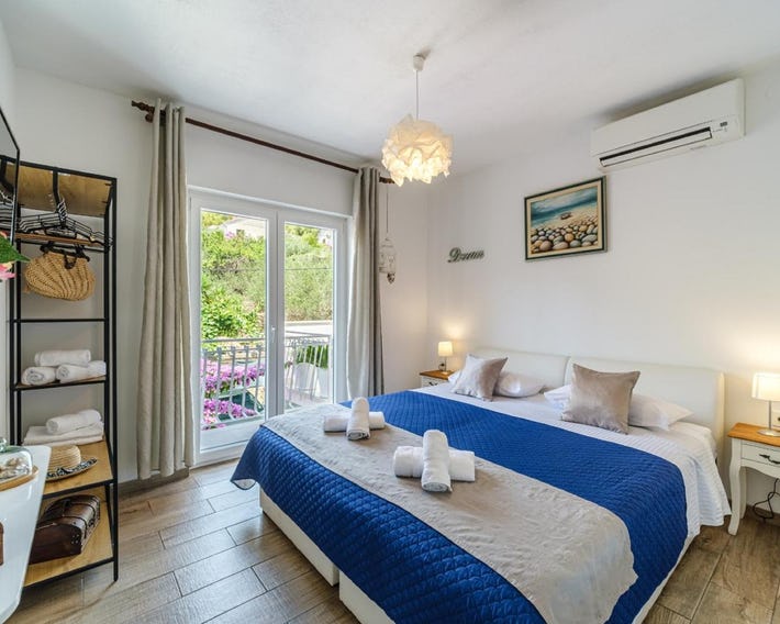 Rooms Anna