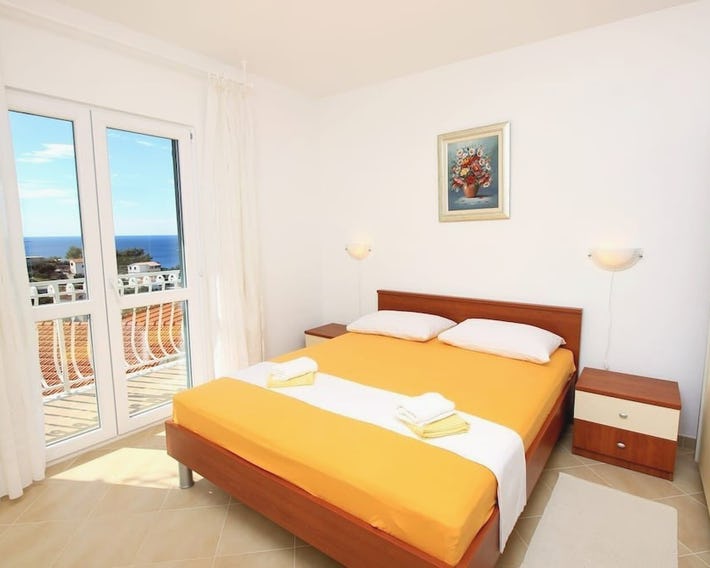 Apartments Nada
