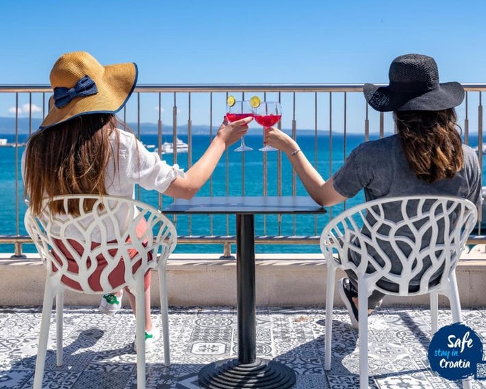 Galeria Valeria Seaside Downtown - MAG Quaint & Elegant Boutique Hotels