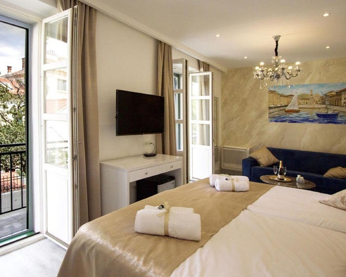 Well Of Life Luxury Rooms
