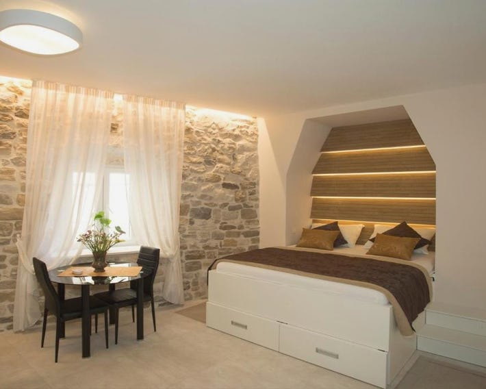 Situs Residence