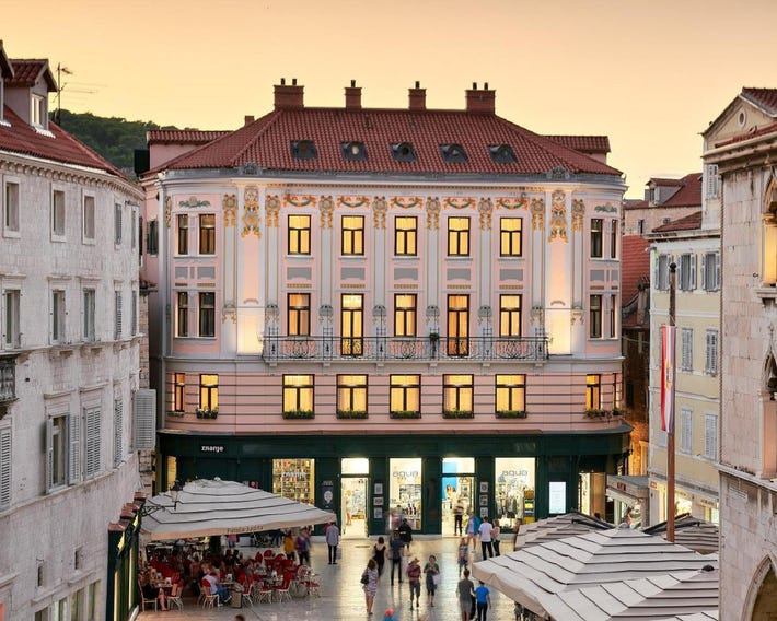 Piazza Heritage Hotel
