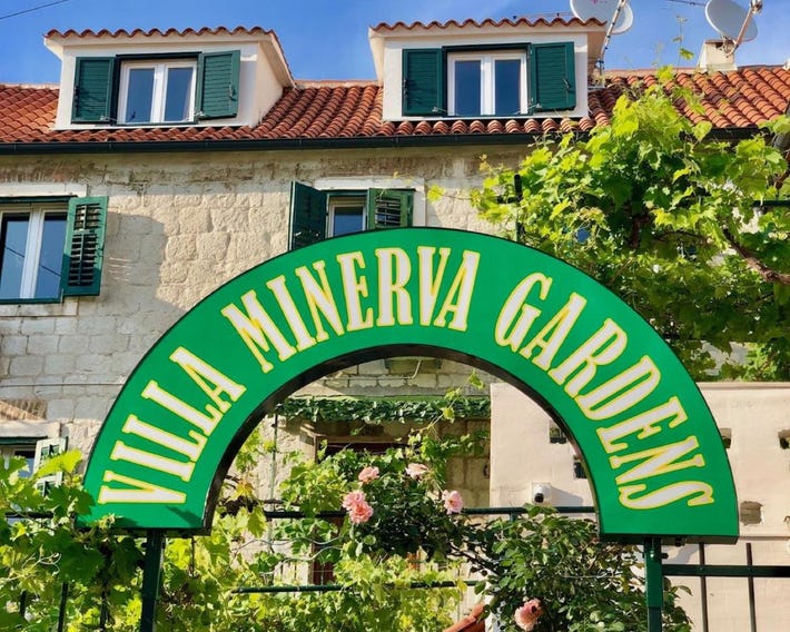 Luxury Villa Minerva Gardens