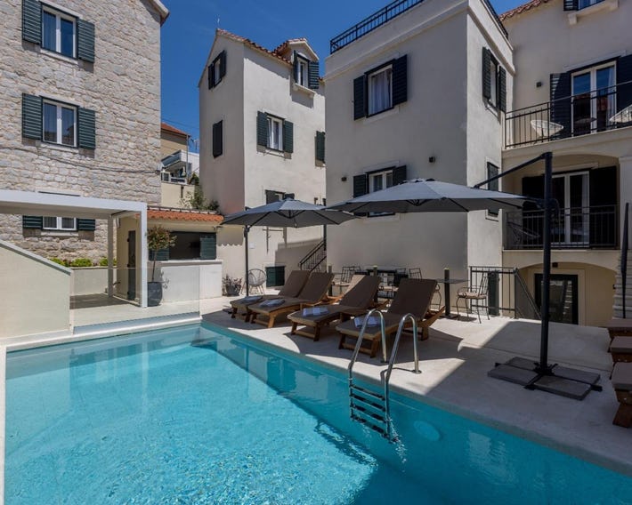 Sperone Heritage Hotel