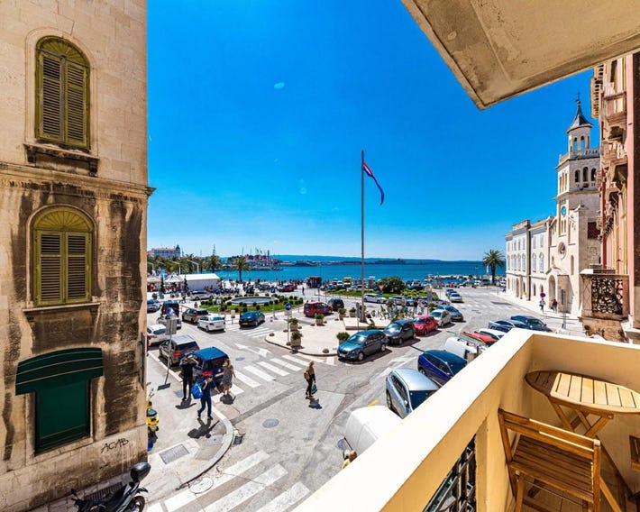 Riva City Rooms