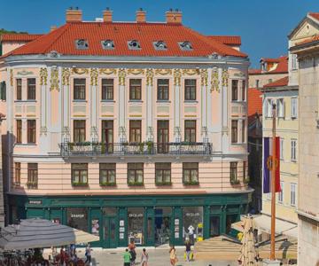 Royal Piazza