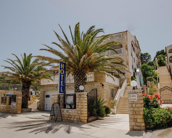 Hotel Vila Tina