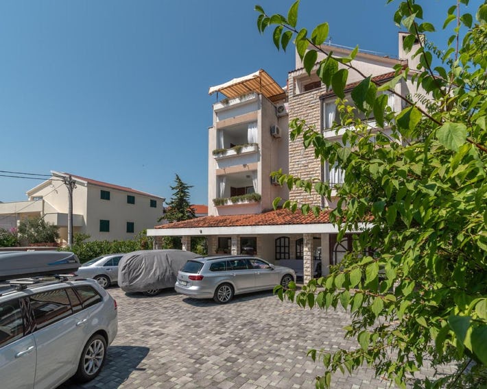 Apartments Vojin