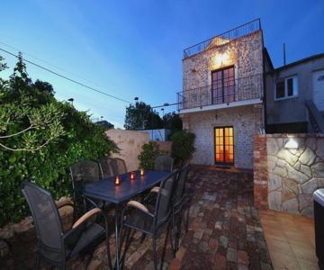 Idassa Villa