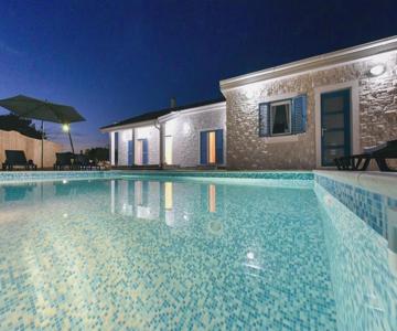 Villa Rose