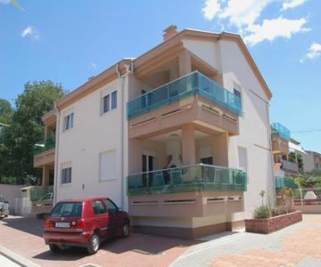 Apartmani Family