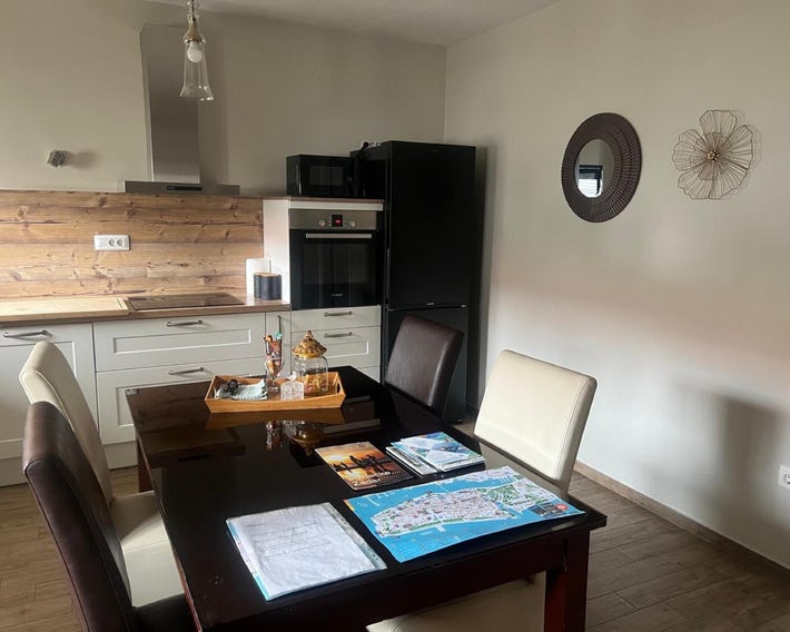 Downtown Accommodation 2BR