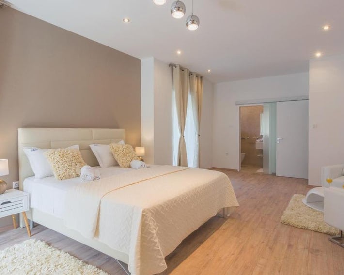 Rooms Sea & Sun with private parking