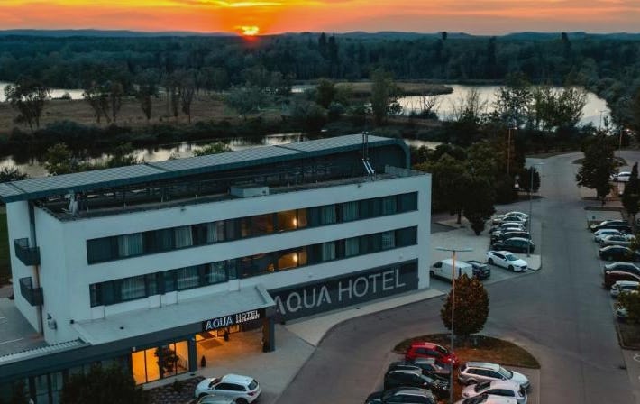 Aqua Hotel