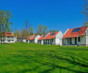 Termál Kemping Apartmanok és Bungalók