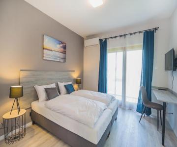 Hotel Holiday