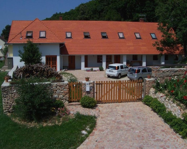 Bakonyi Apartmanház Eplény